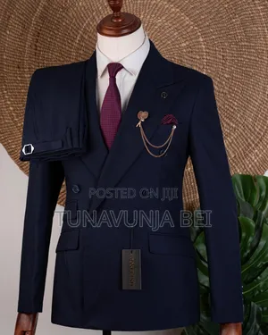 Quality Suti / Five Buttons
