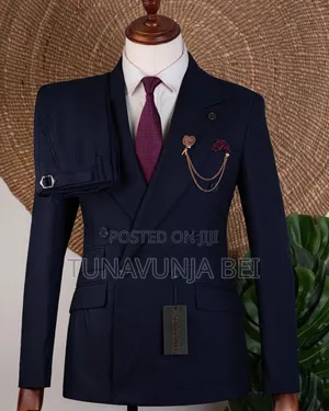 Quality Suti / Five Buttons