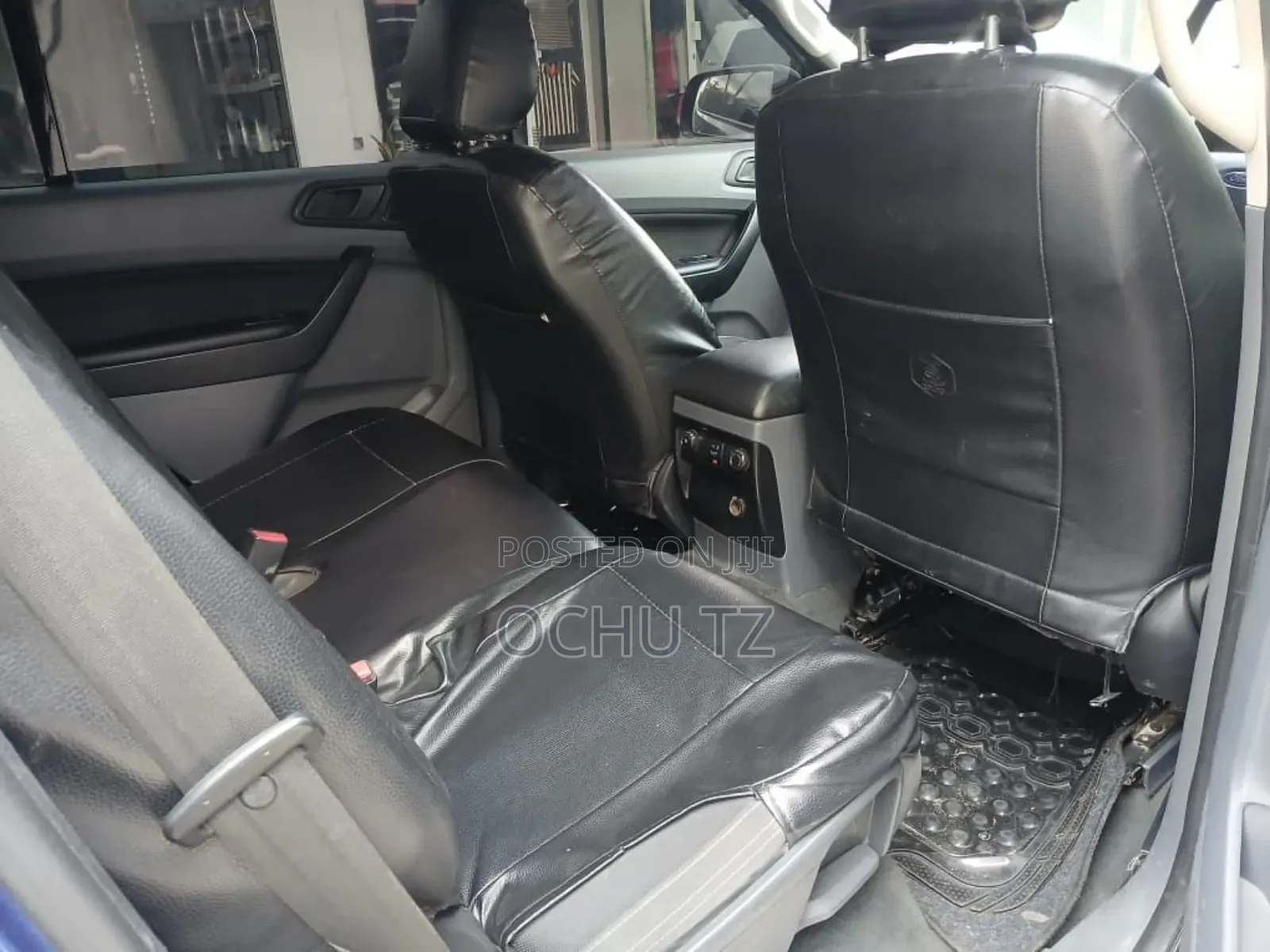 Ford Everest 2017 Blue