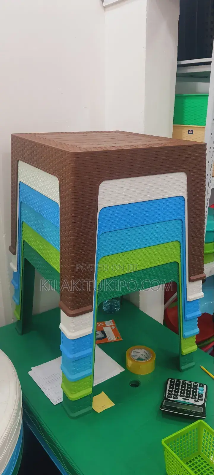 Plastic Table Square Design