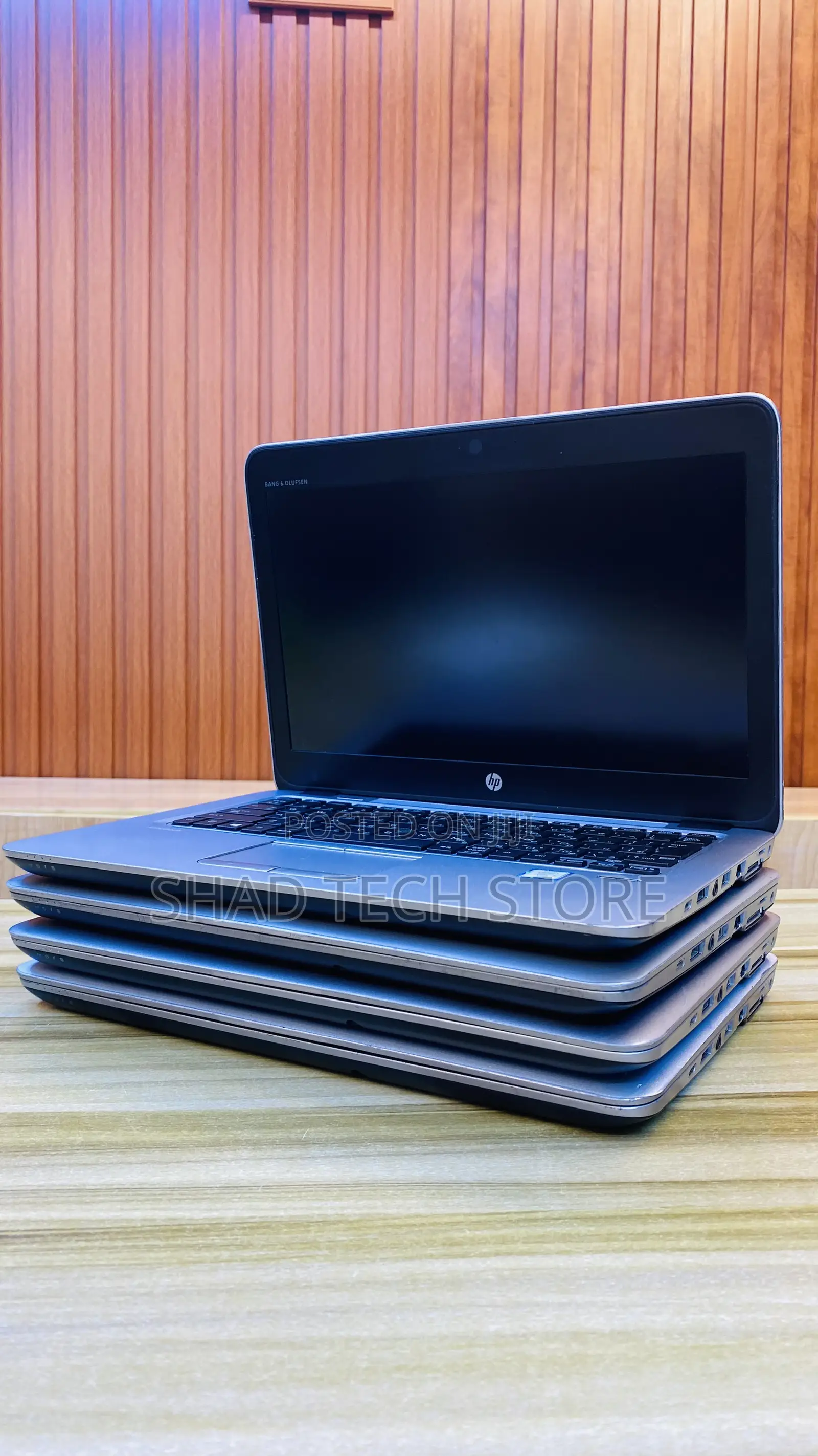 Laptop HP EliteBook 820 G3 8GB Intel Core I5 SSD 256GB
