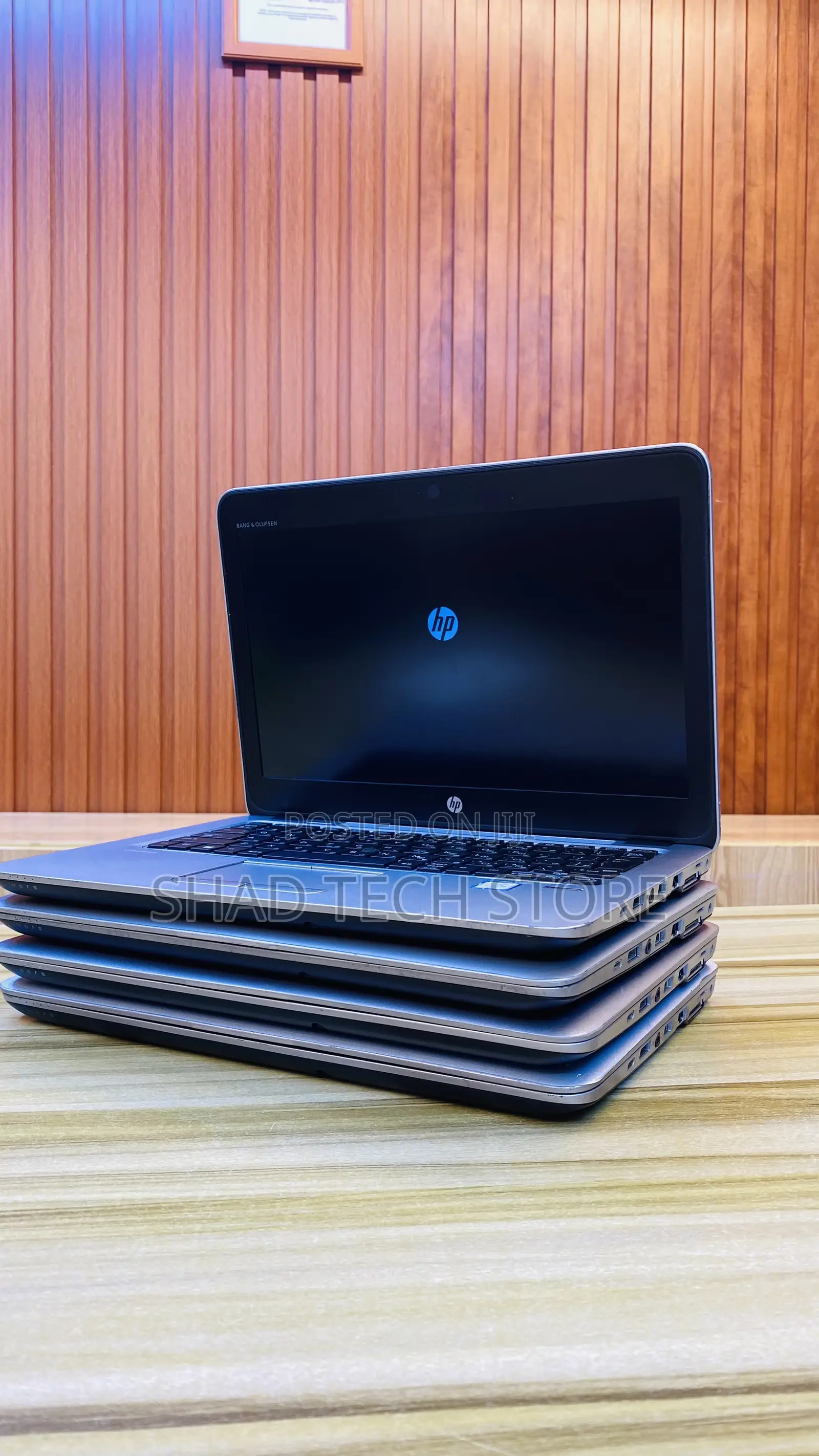 Laptop HP EliteBook 820 G3 8GB Intel Core I5 SSD 256GB