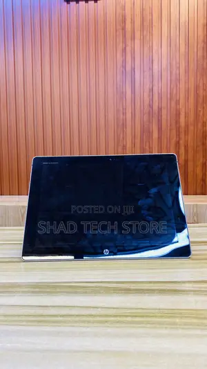 Laptop HP Elite X2 1012 8GB Intel Core M SSD 256GB