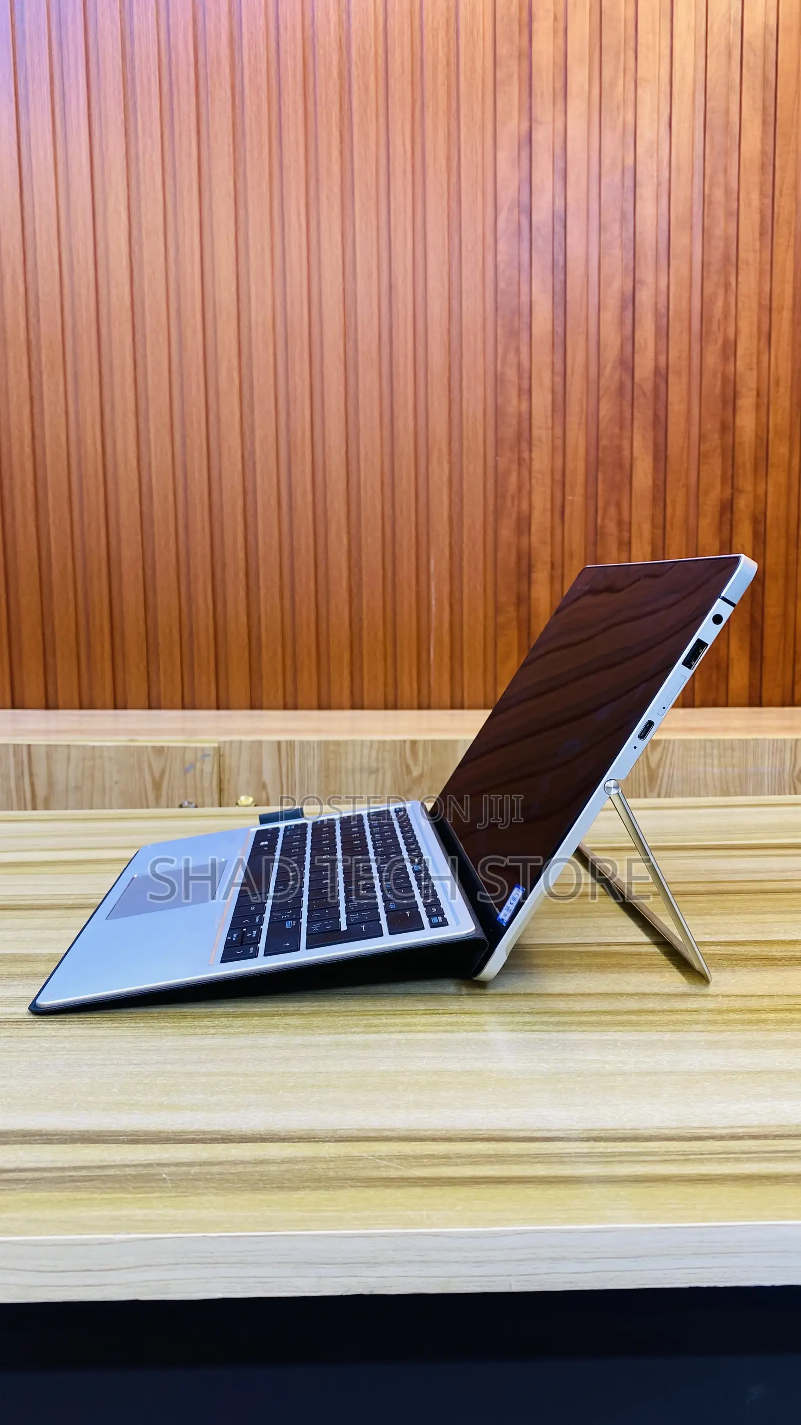 Laptop HP Elite X2 1012 8GB Intel Core M SSD 256GB