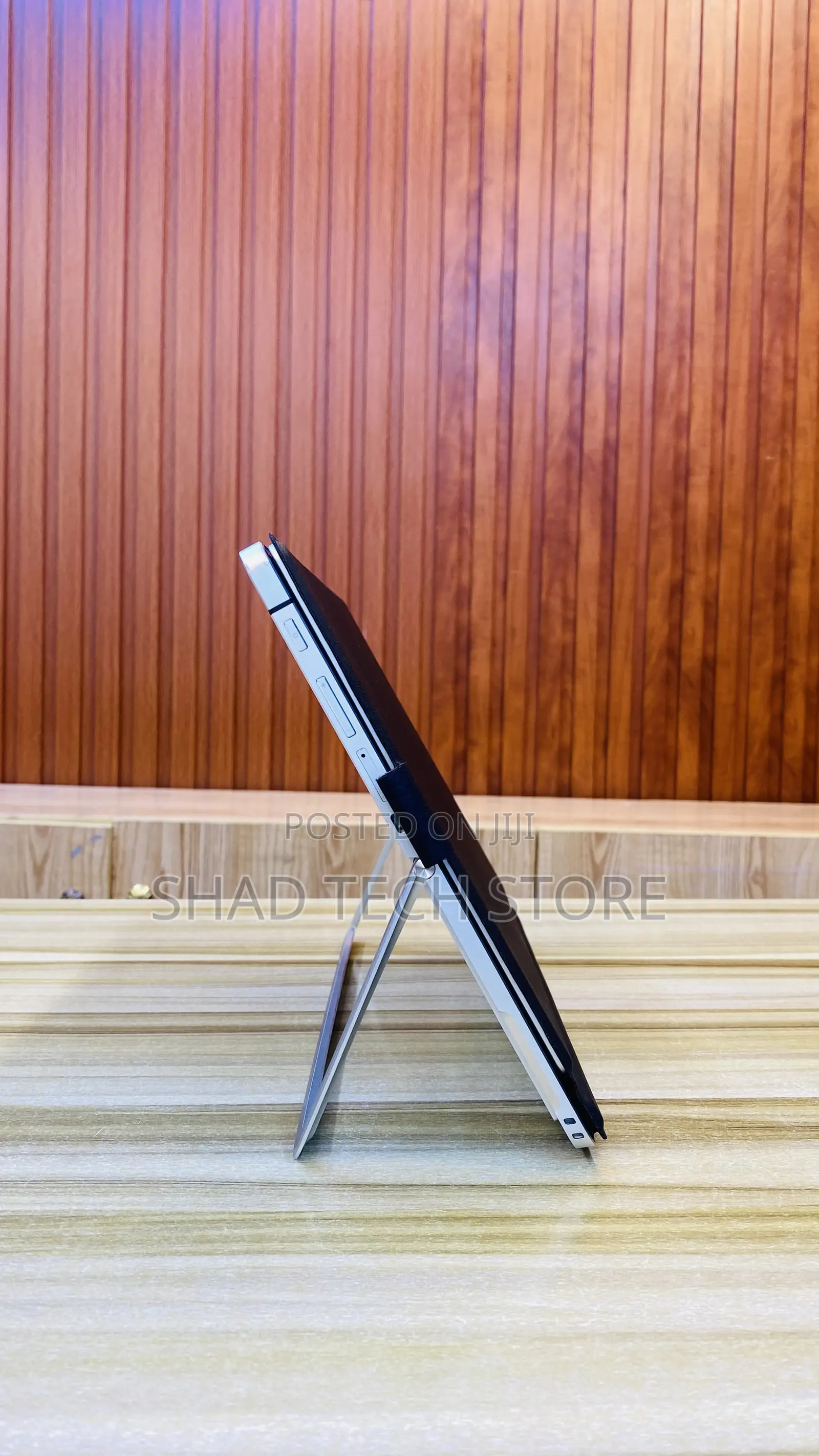 Laptop HP Elite X2 1012 8GB Intel Core M SSD 256GB
