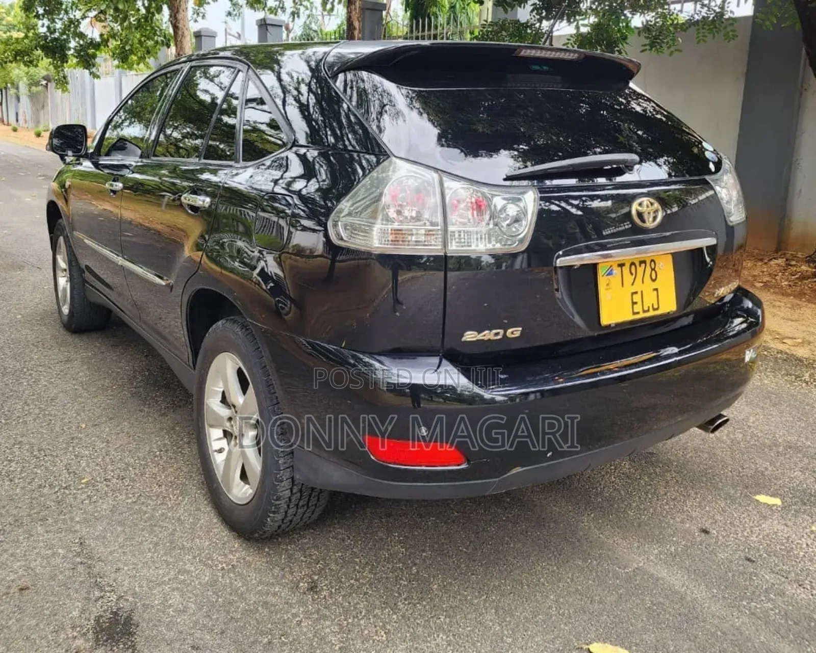 Toyota Harrier 2.4 2006 Black