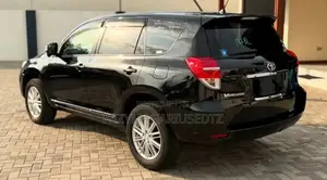Toyota Vanguard 2012 Burgundy