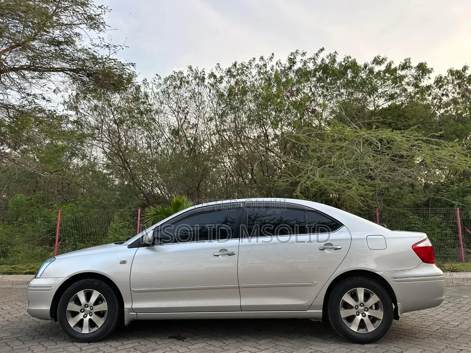 Toyota Premio 2005 Silver