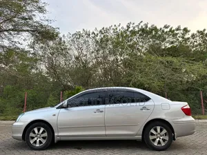 Toyota Premio 2005 Silver