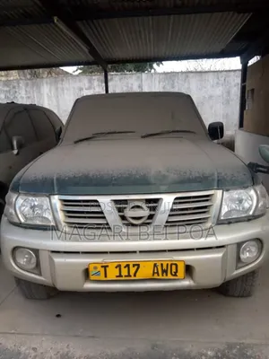 Nissan Patrol 2000 Blue