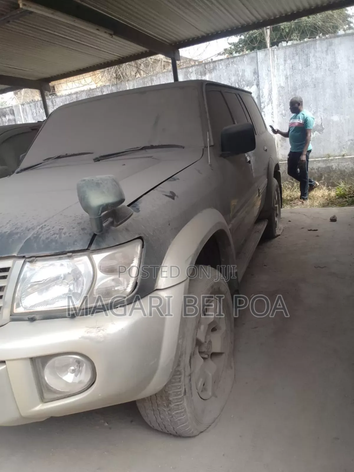 Nissan Patrol 2000 Blue