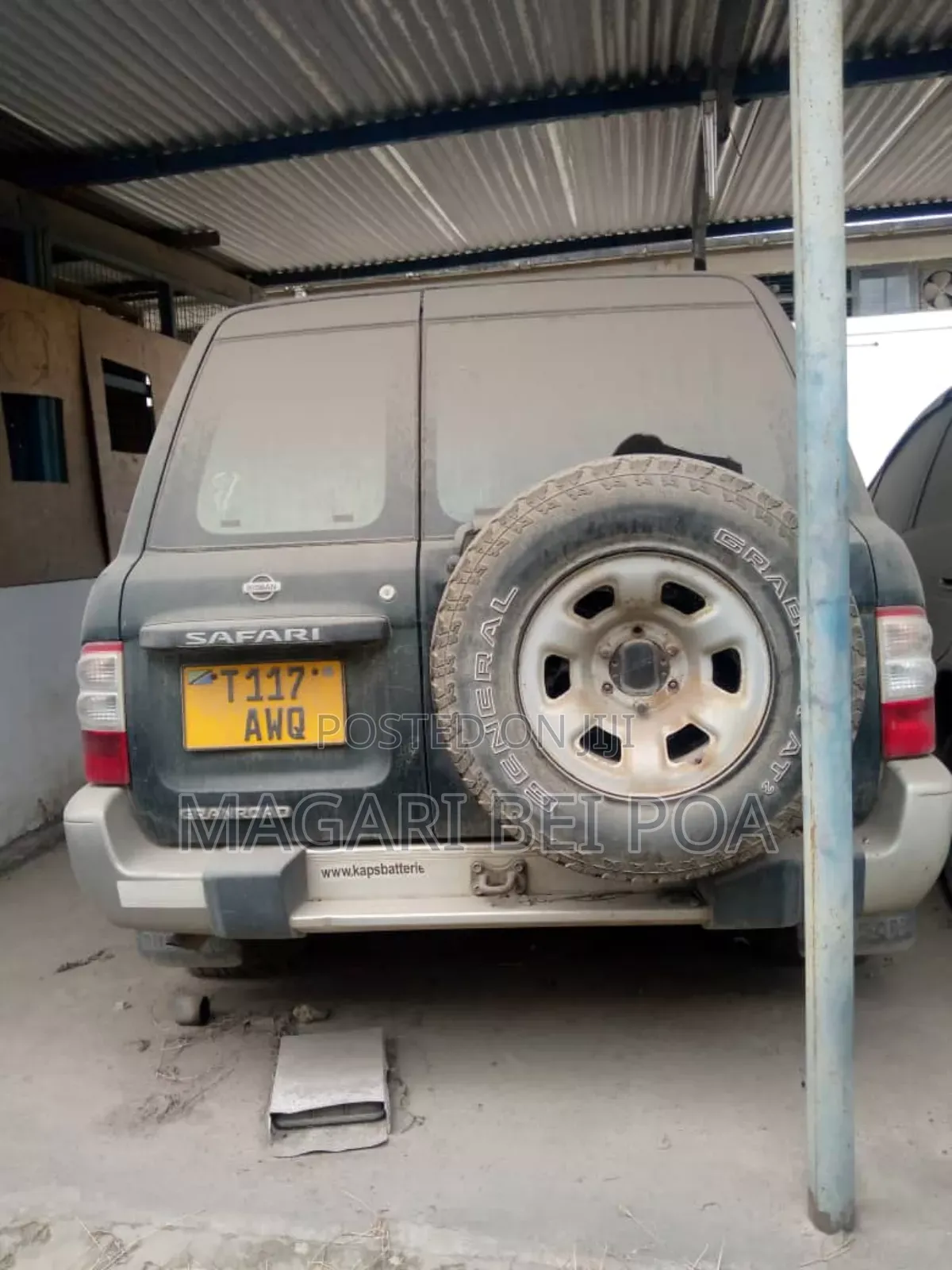 Nissan Patrol 2000 Blue