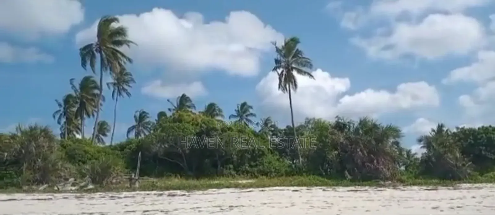 Beach Plot for Sale at Pangani Tanga