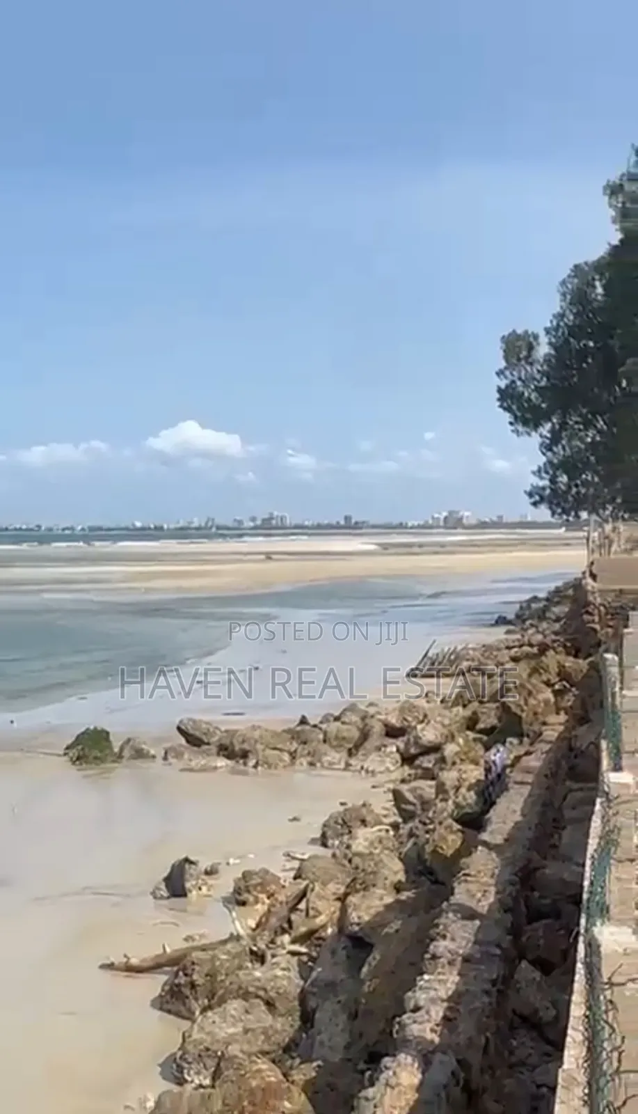 8bdrm House in Mbezi Beach for sale