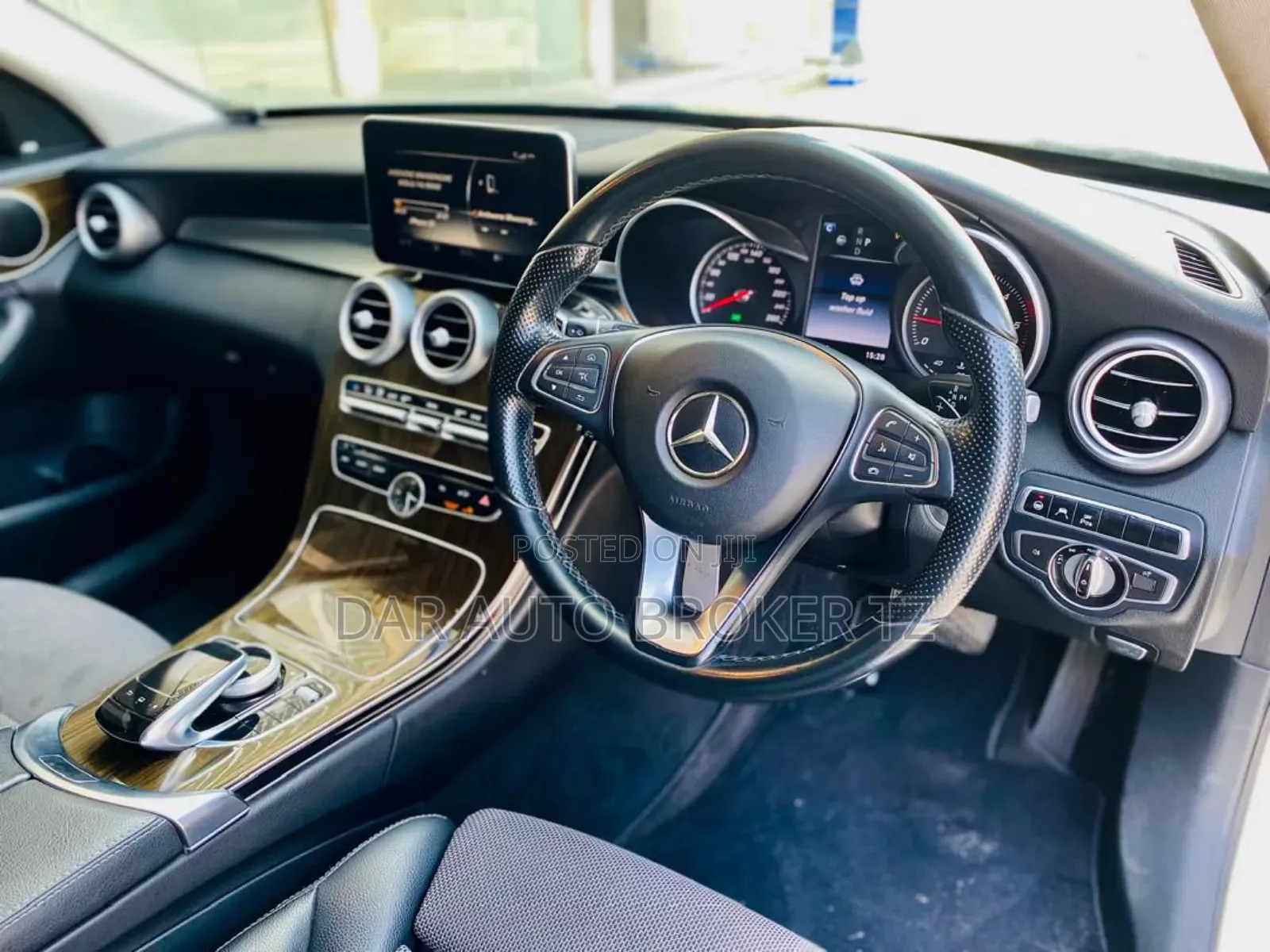 Mercedes-Benz C220 2015 White