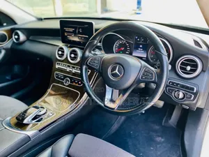 Mercedes-Benz C220 2015 White