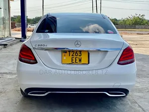 Mercedes-Benz C220 2015 White