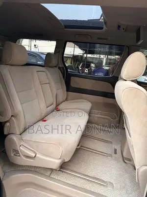 Toyota Alphard 2.4 Petrol FWD 2007 Gold