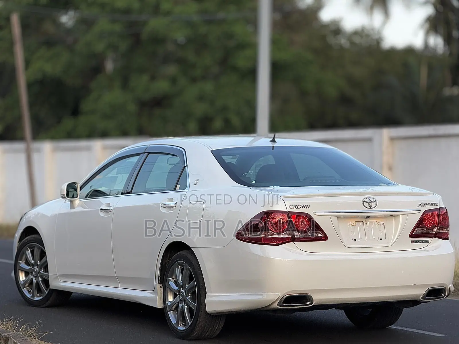 Toyota Crown 2009 White