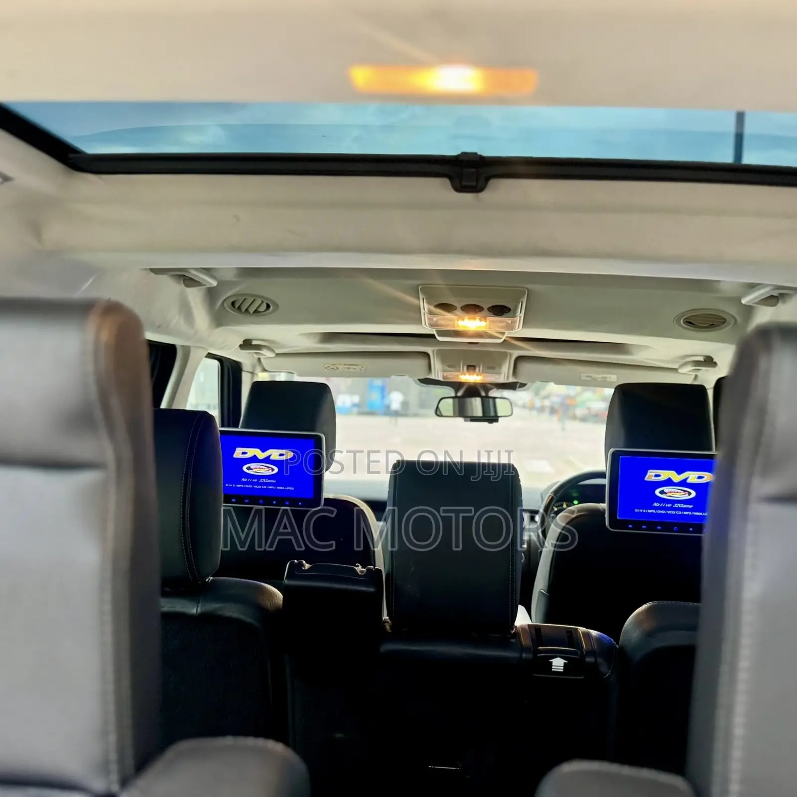 Land Rover Discovery 2016 Black