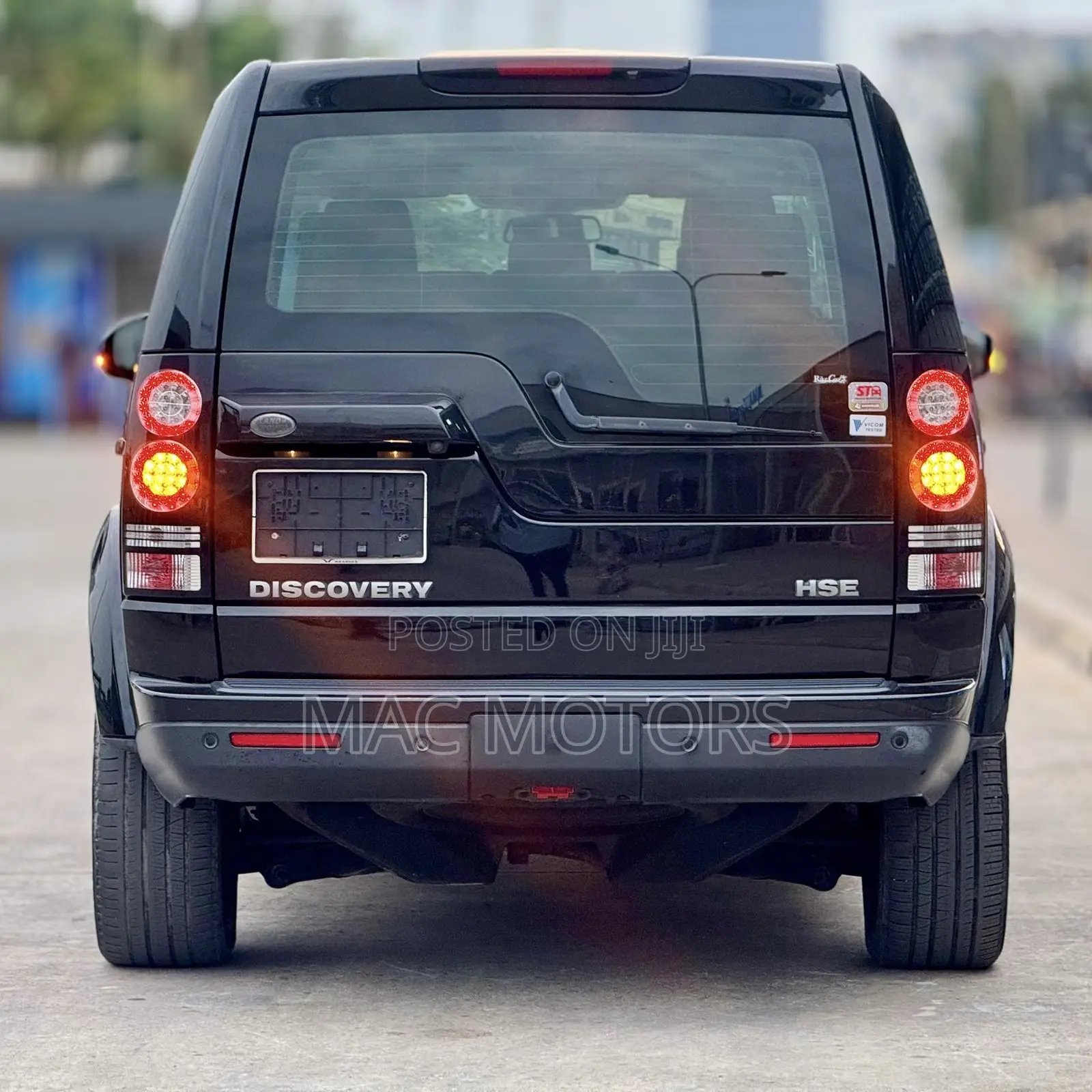 Land Rover Discovery 2016 Black