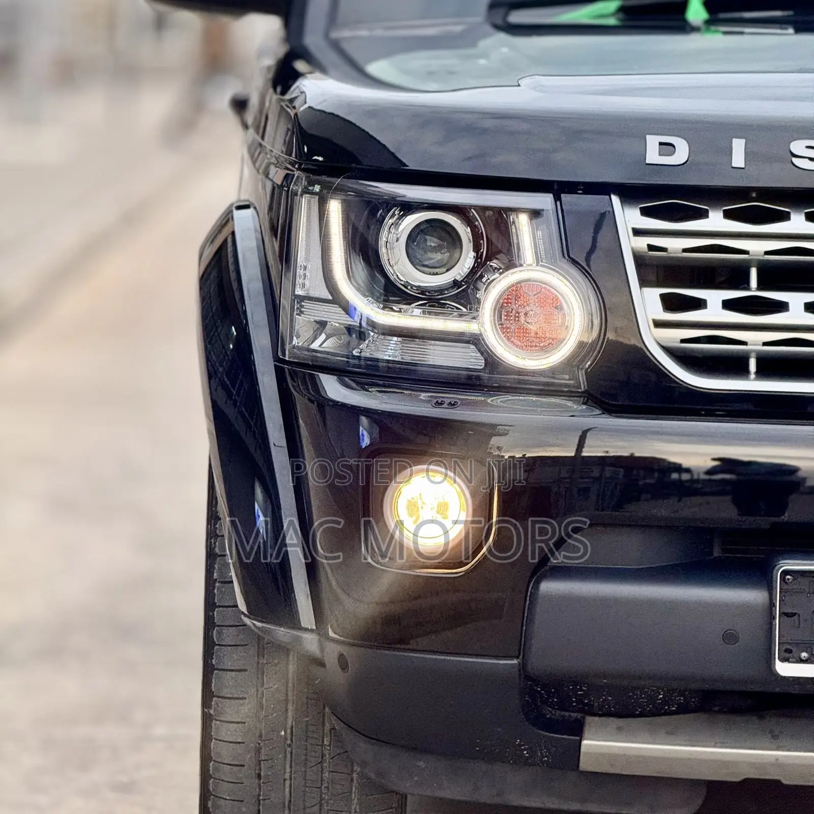 Land Rover Discovery 2016 Black