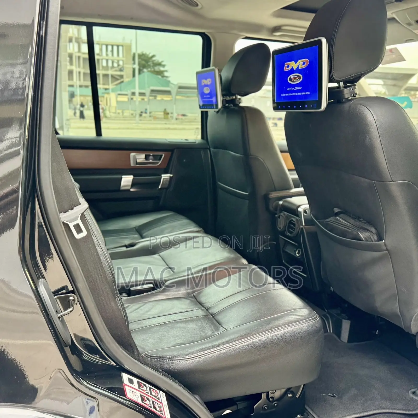 Land Rover Discovery 2016 Black