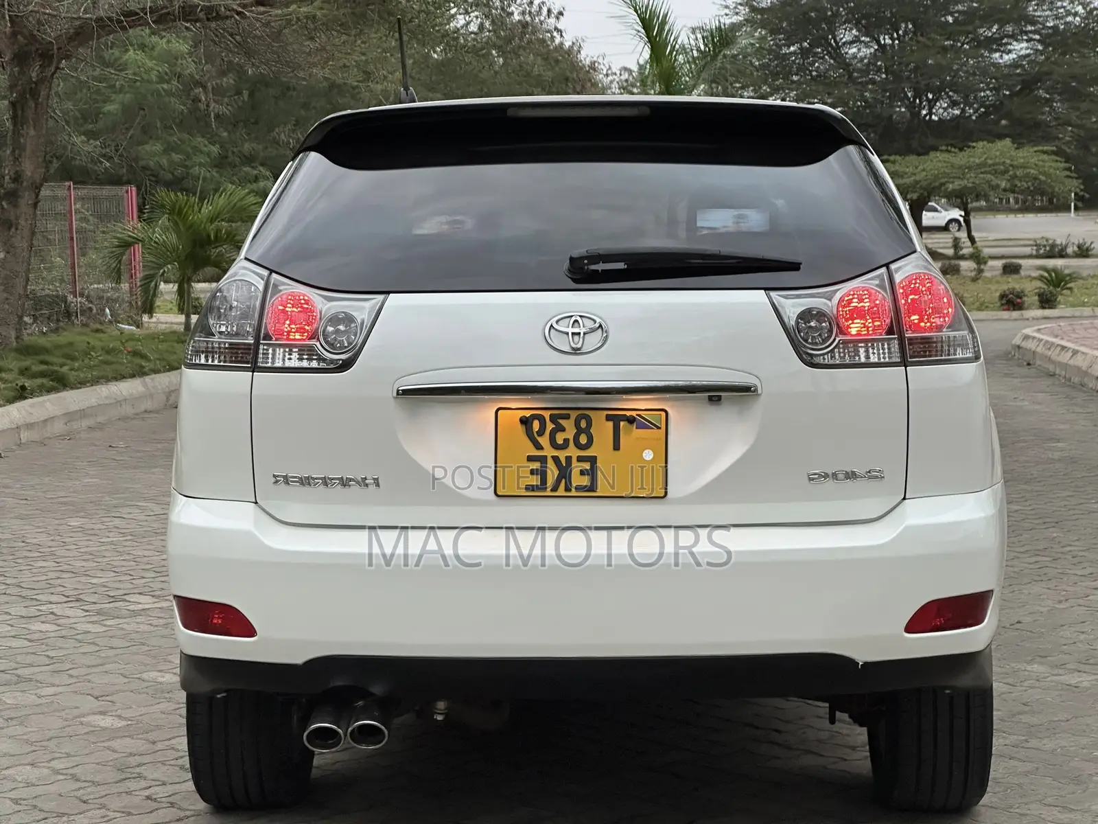 Toyota Harrier 2007 White