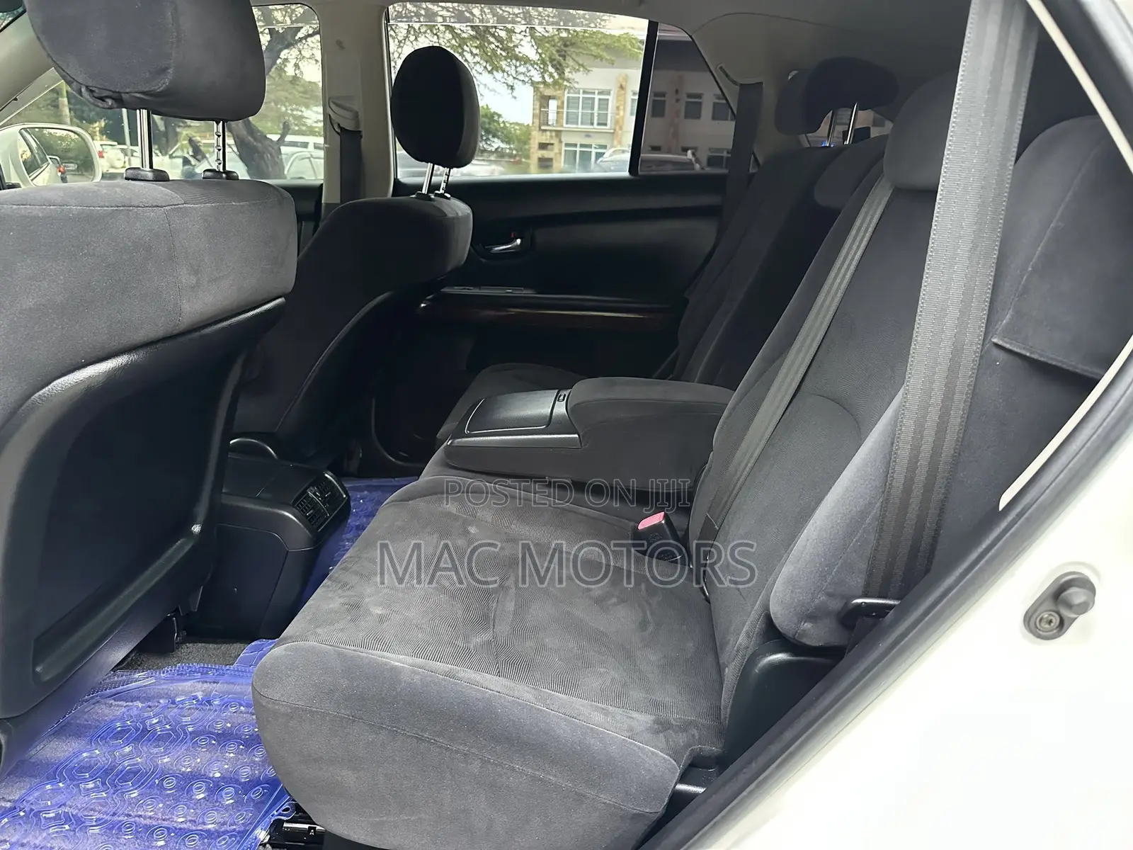 Toyota Harrier 2005 White