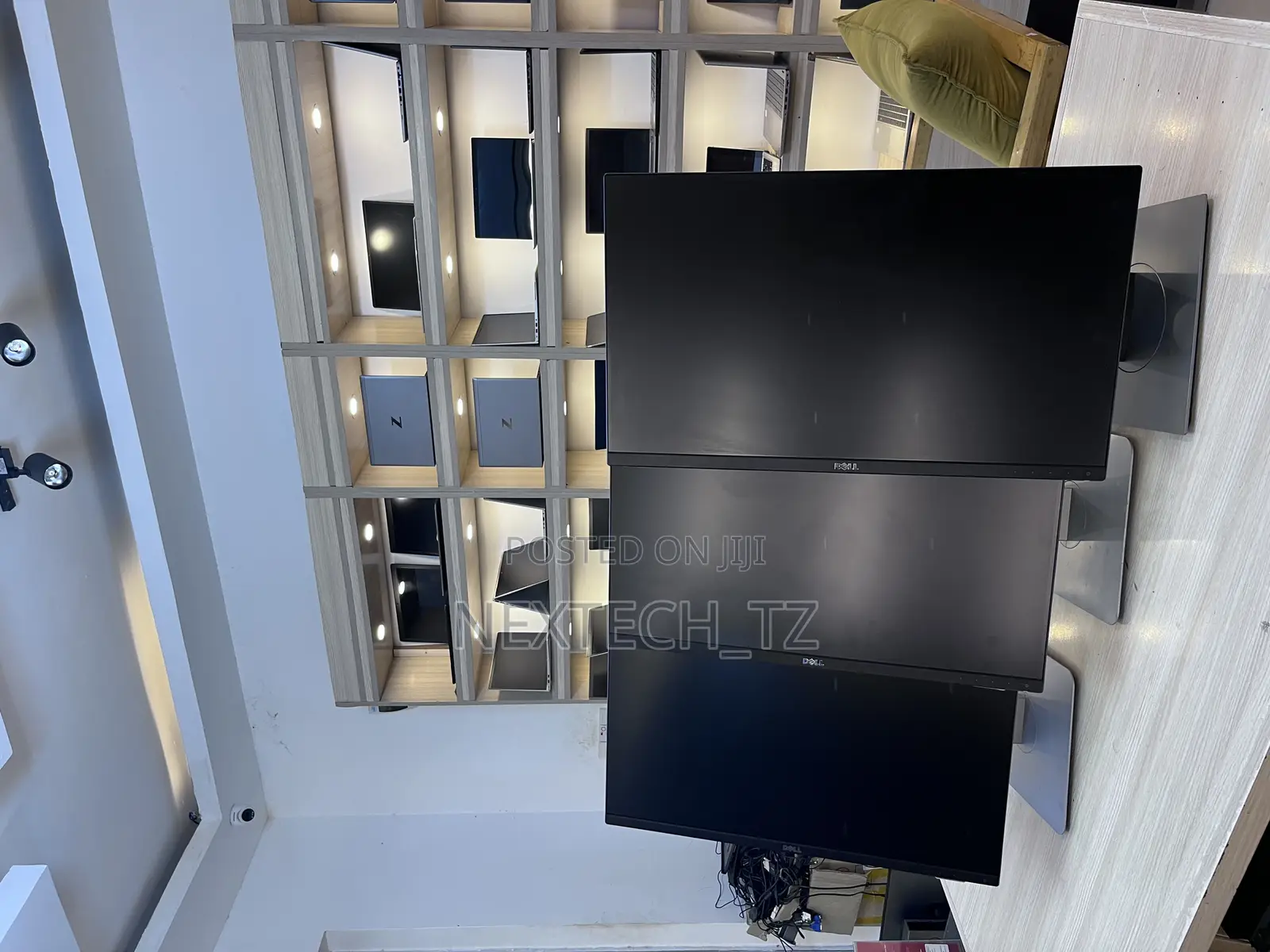 Dell 24 Inch Monitor