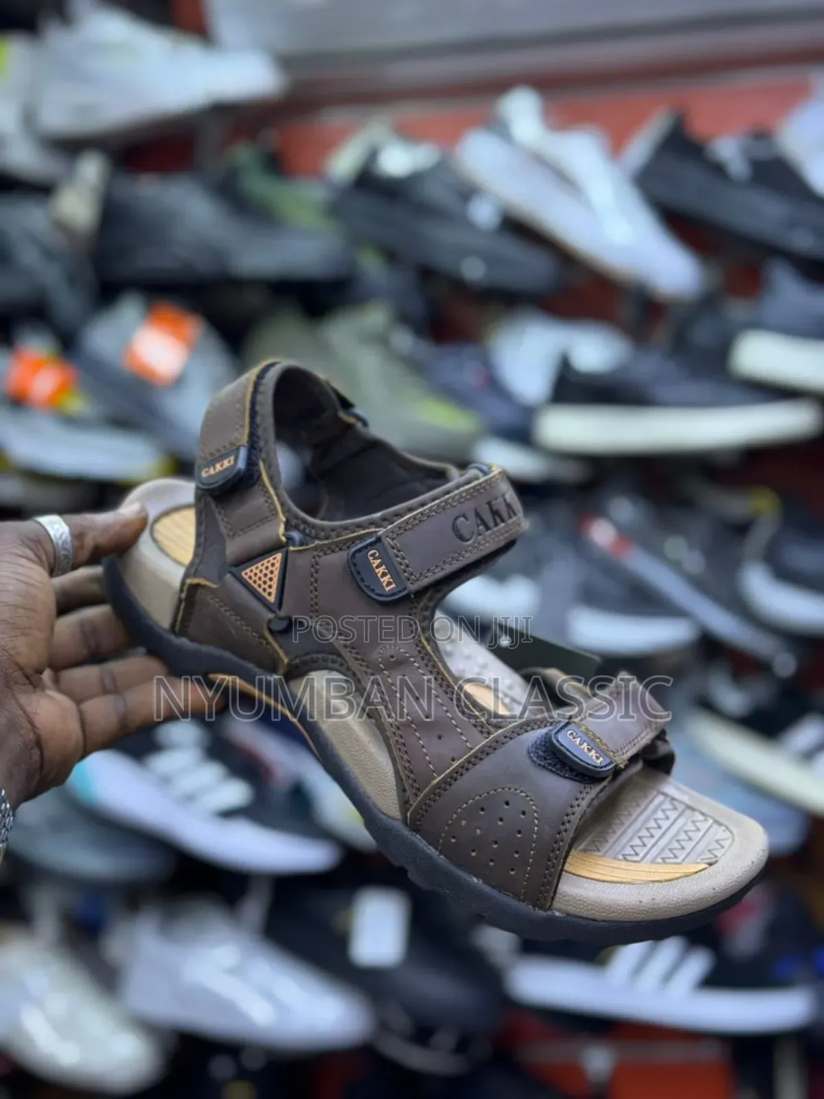 Cakki Leather Sandals