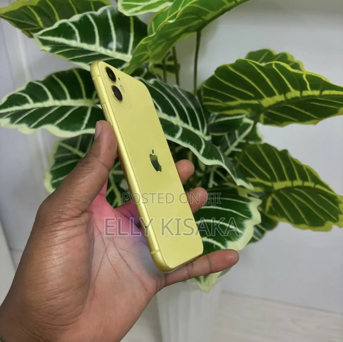 Apple iPhone 11 64 GB Yellow