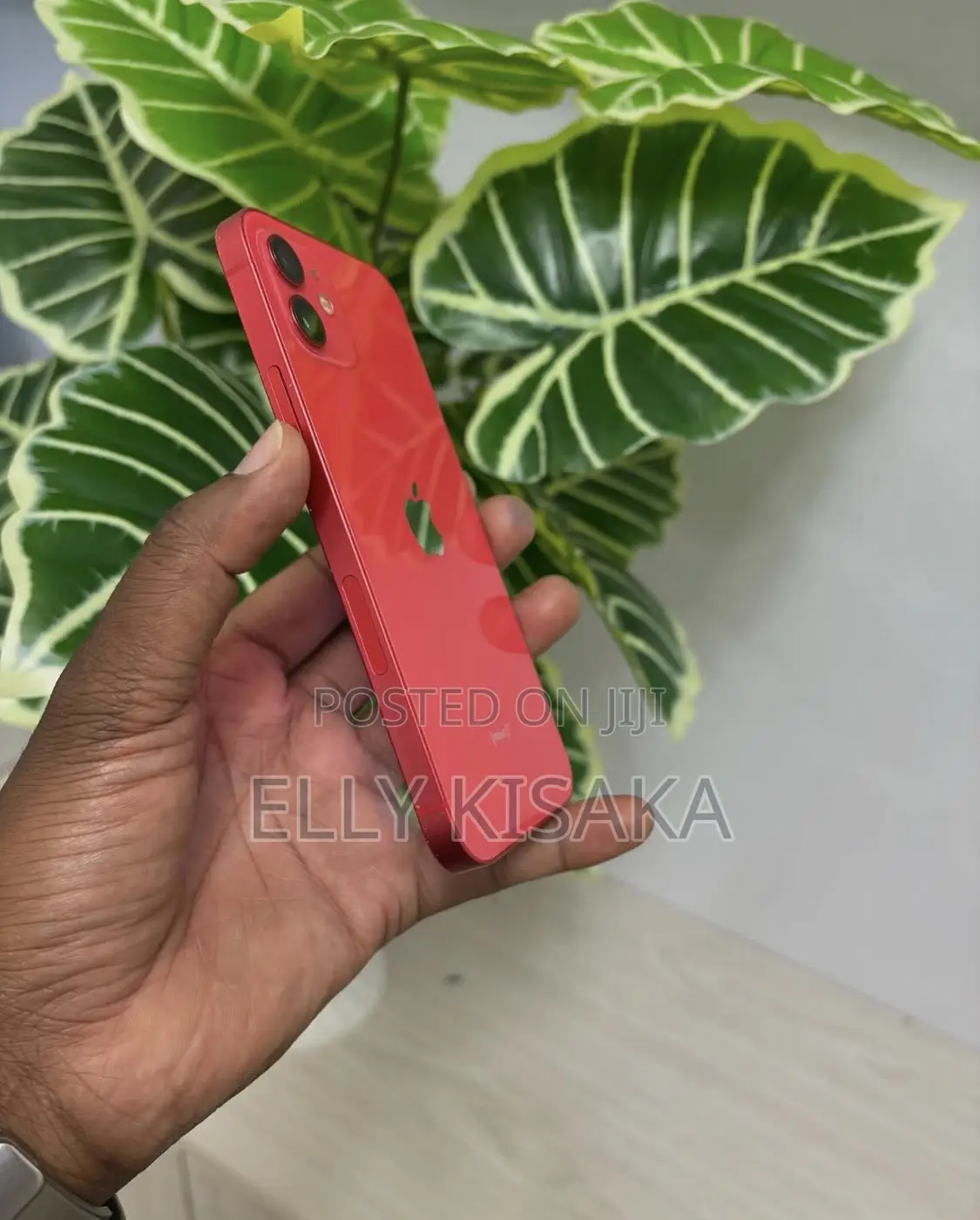 Apple iPhone 12 64 GB Red
