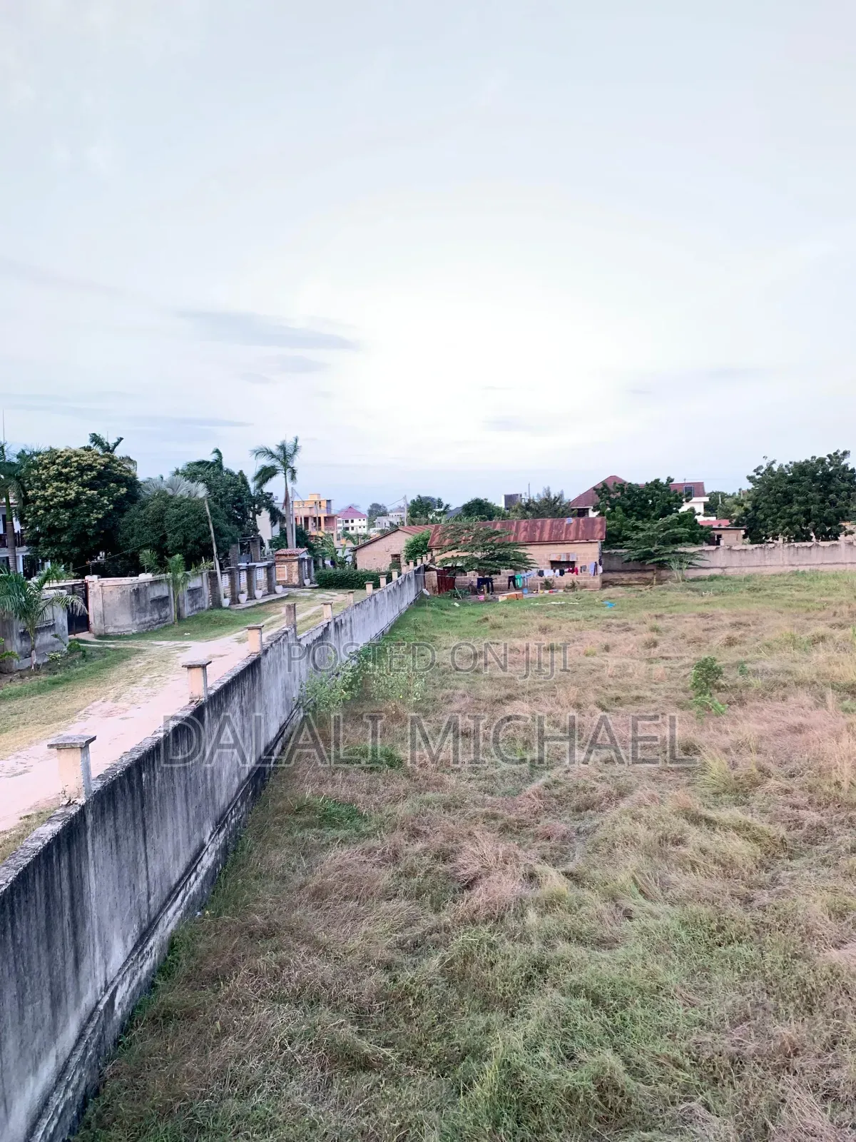 Kiwanja Kinauzwa Kunduchi