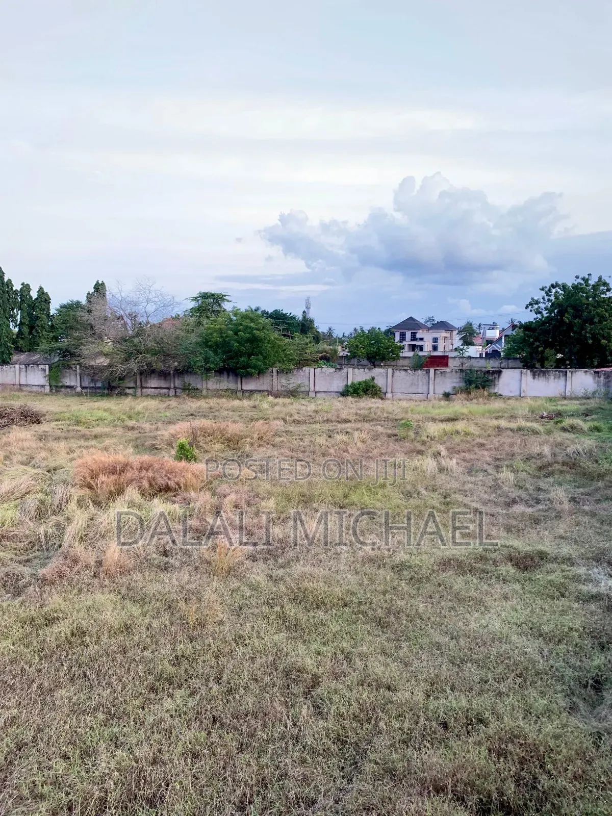 Kiwanja Kinauzwa Kunduchi