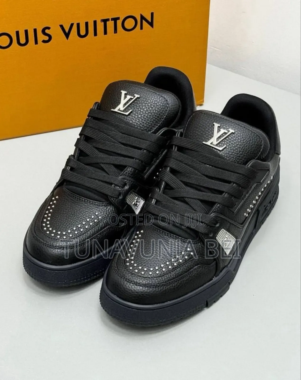 Lv 2025 Sneakers
