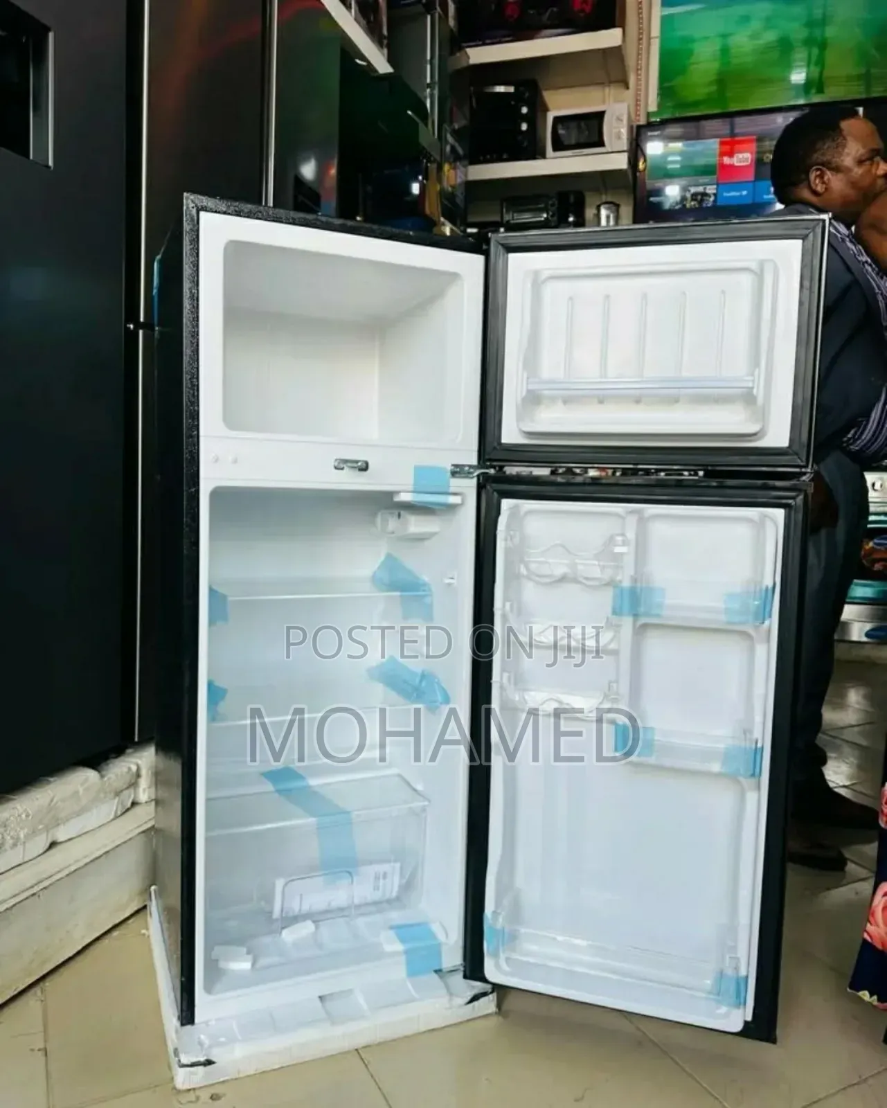 Aero Fridge 120 Black Colour