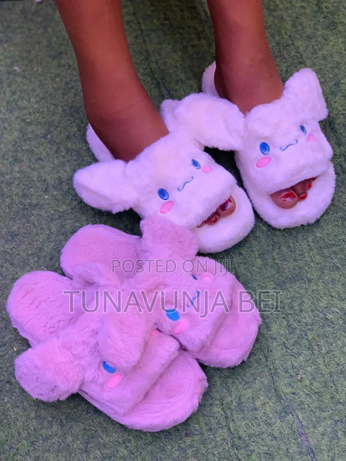 Vinyau Sandals