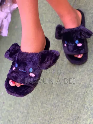 Vinyau Sandals