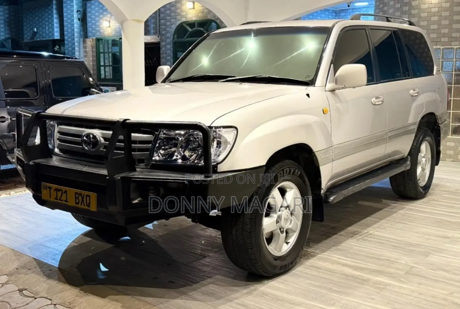 Toyota Land Cruiser 2015 Silver
