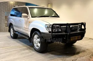 Toyota Land Cruiser 2015 Silver