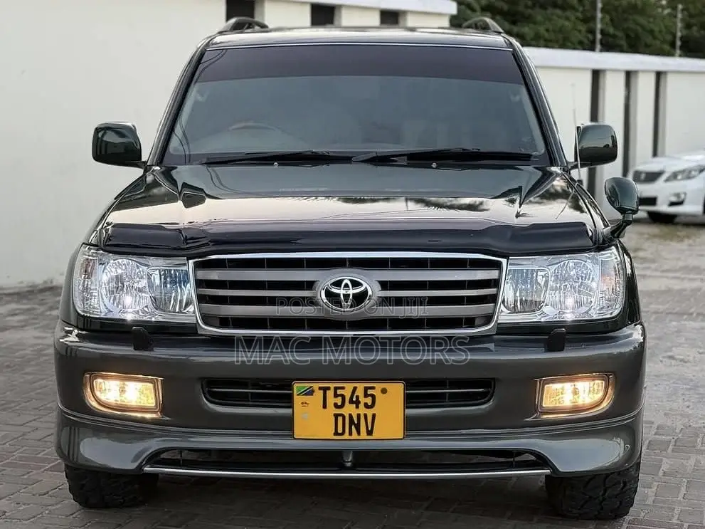 Toyota Land Cruiser 2004 Green