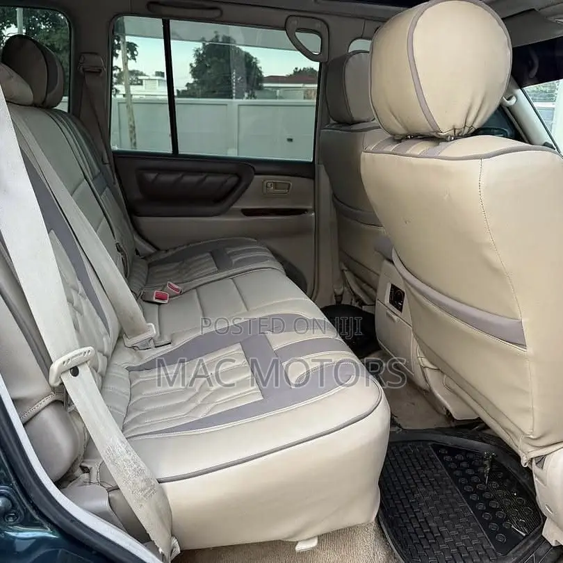 Toyota Land Cruiser 2004 Green
