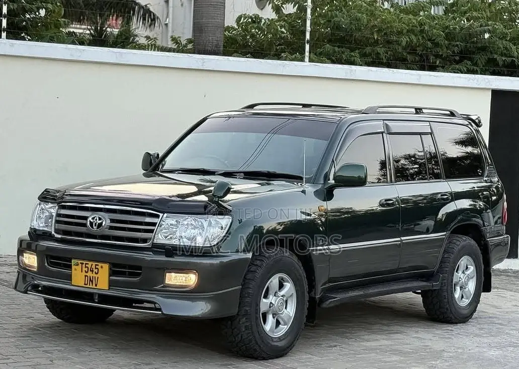 Toyota Land Cruiser 2004 Green