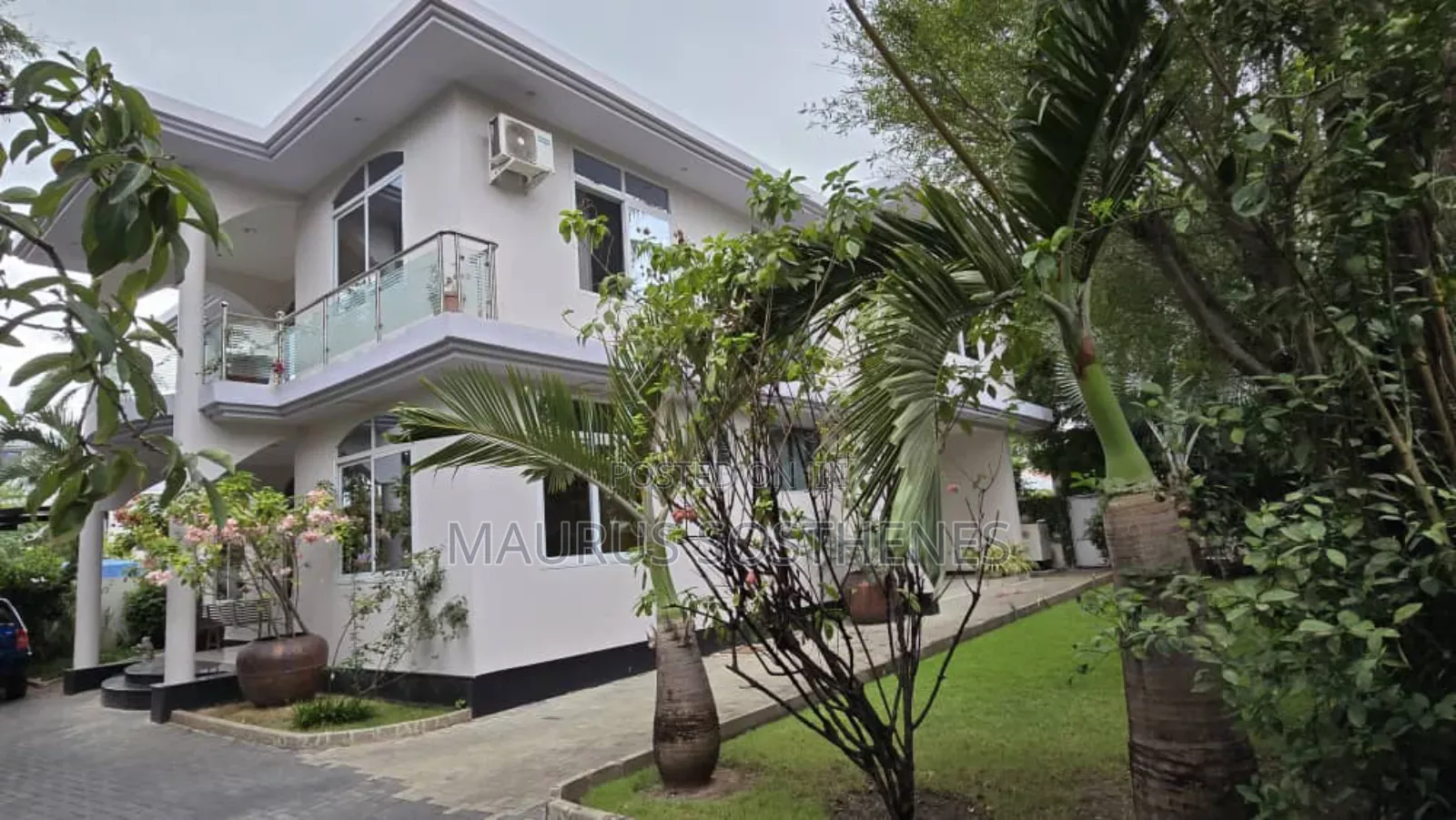 Furnished 5bdrm Mansion in Mikocheni B for sale