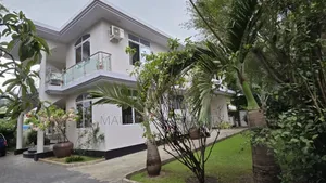 Furnished 5bdrm Mansion in Mikocheni B for sale