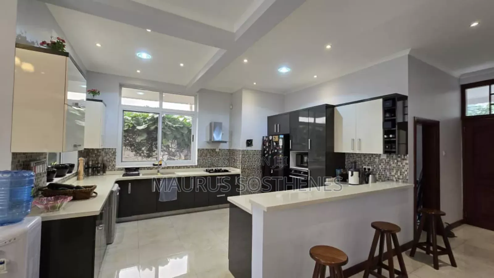 Furnished 5bdrm Mansion in Mikocheni B for sale