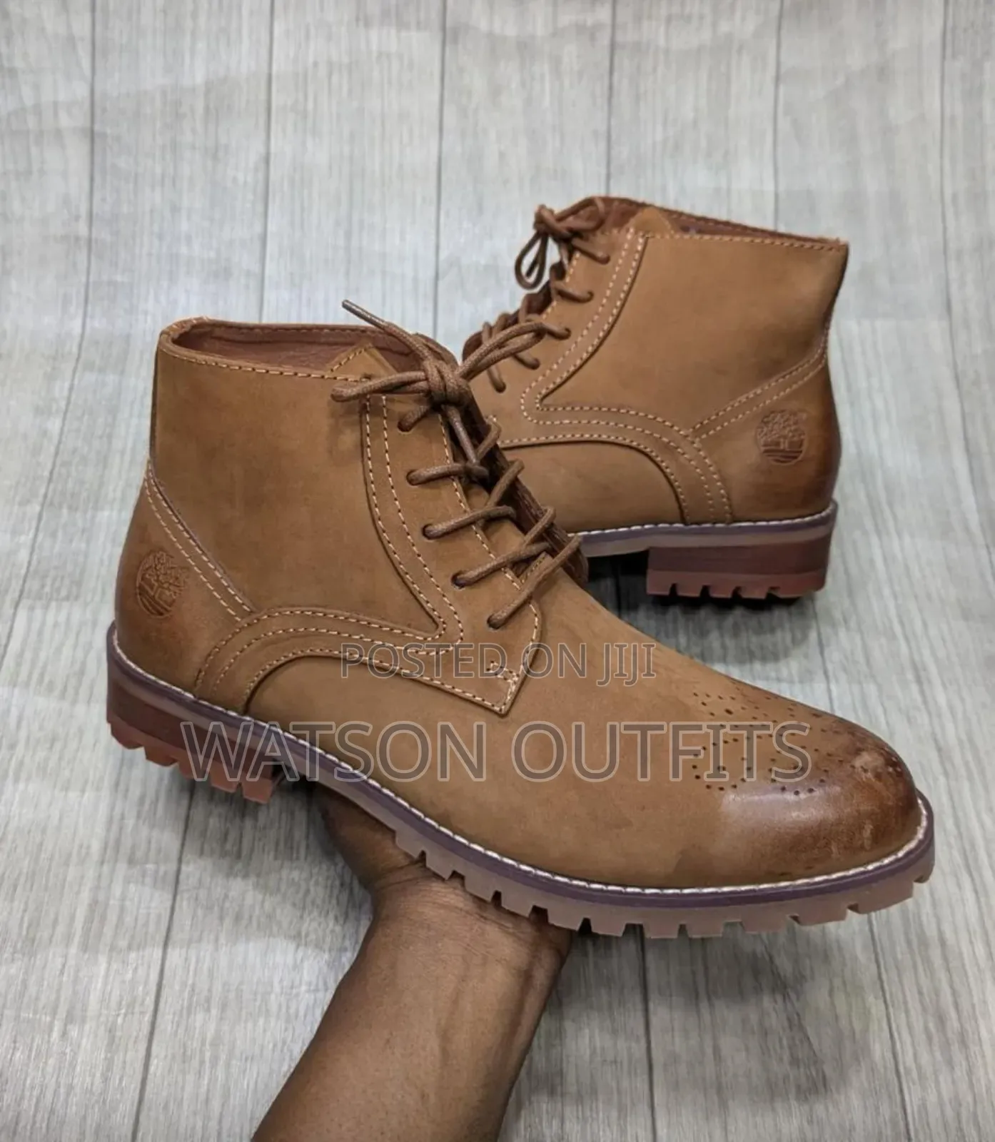 Buti Very Fashional or Boots Smart