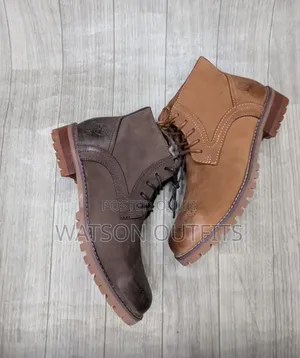 Buti Very Fashional or Boots Smart