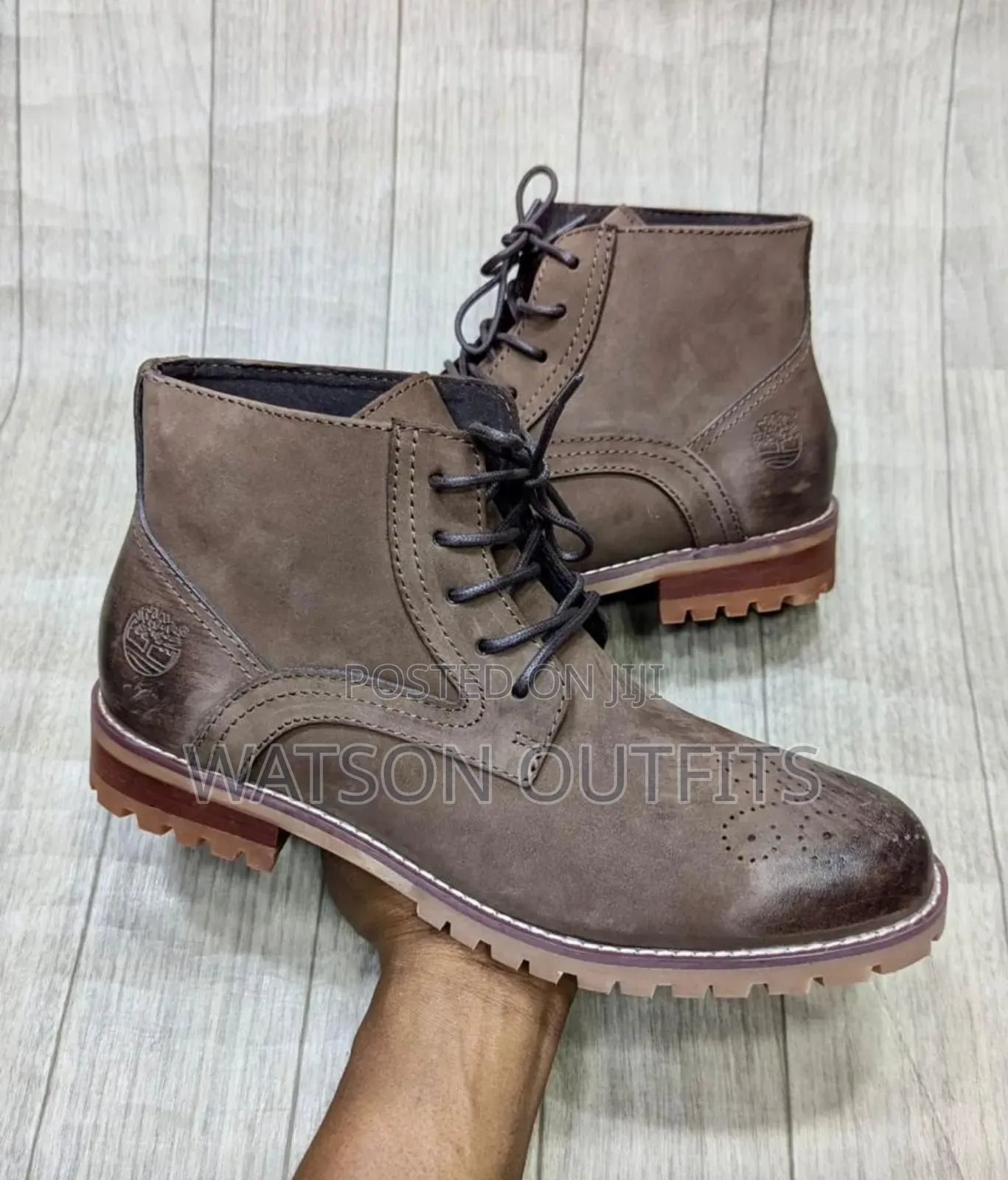 Buti Very Fashional or Boots Smart